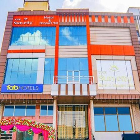 Capital O 64299 Hotel Suncity Juhi Bari Exterior photo