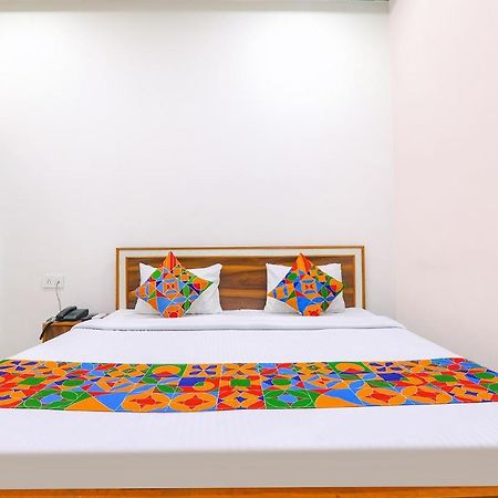 Capital O 64299 Hotel Suncity Juhi Bari Exterior photo